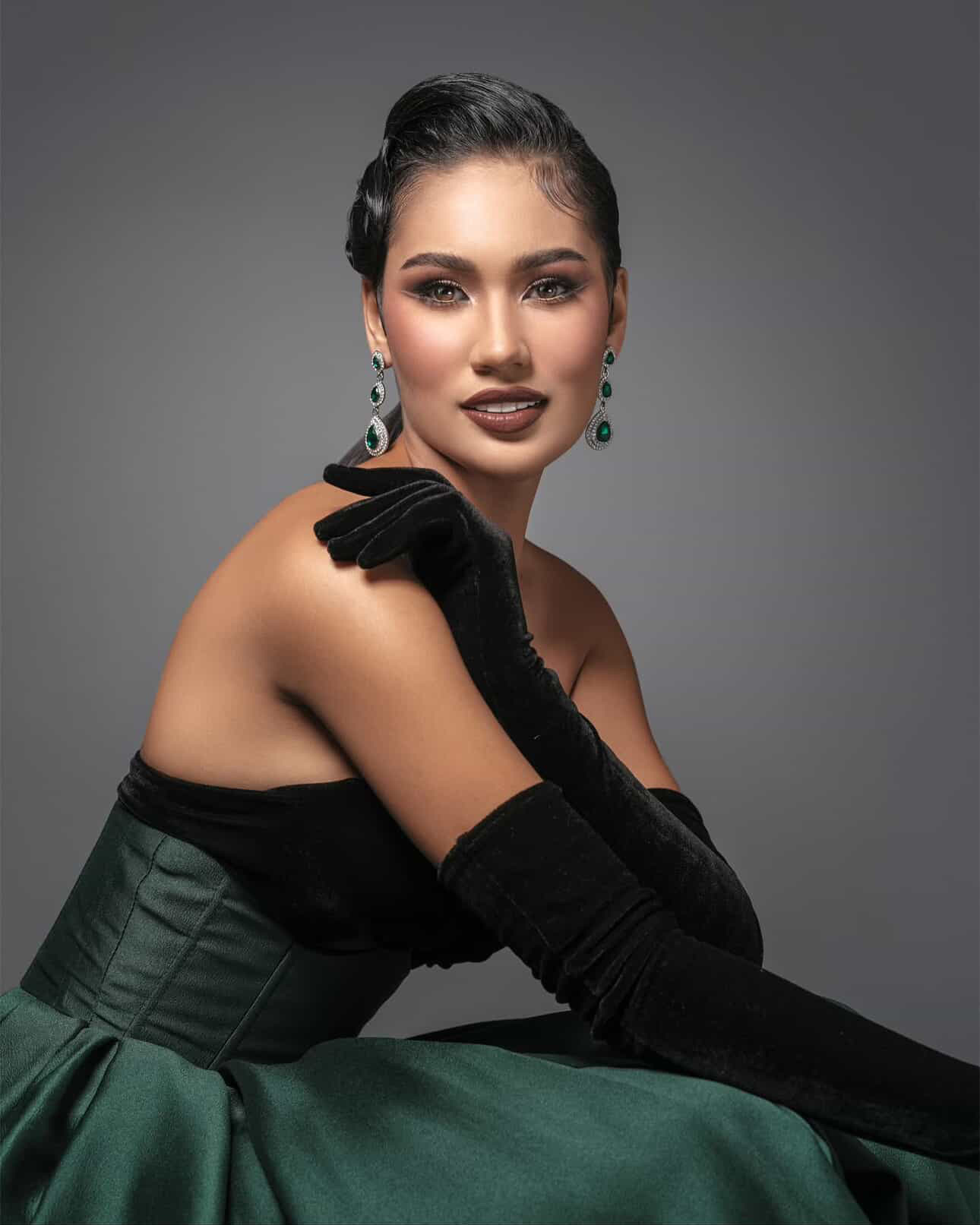 Emerald Sophistication